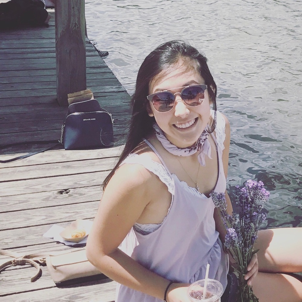 Meet your Posher, Sarah